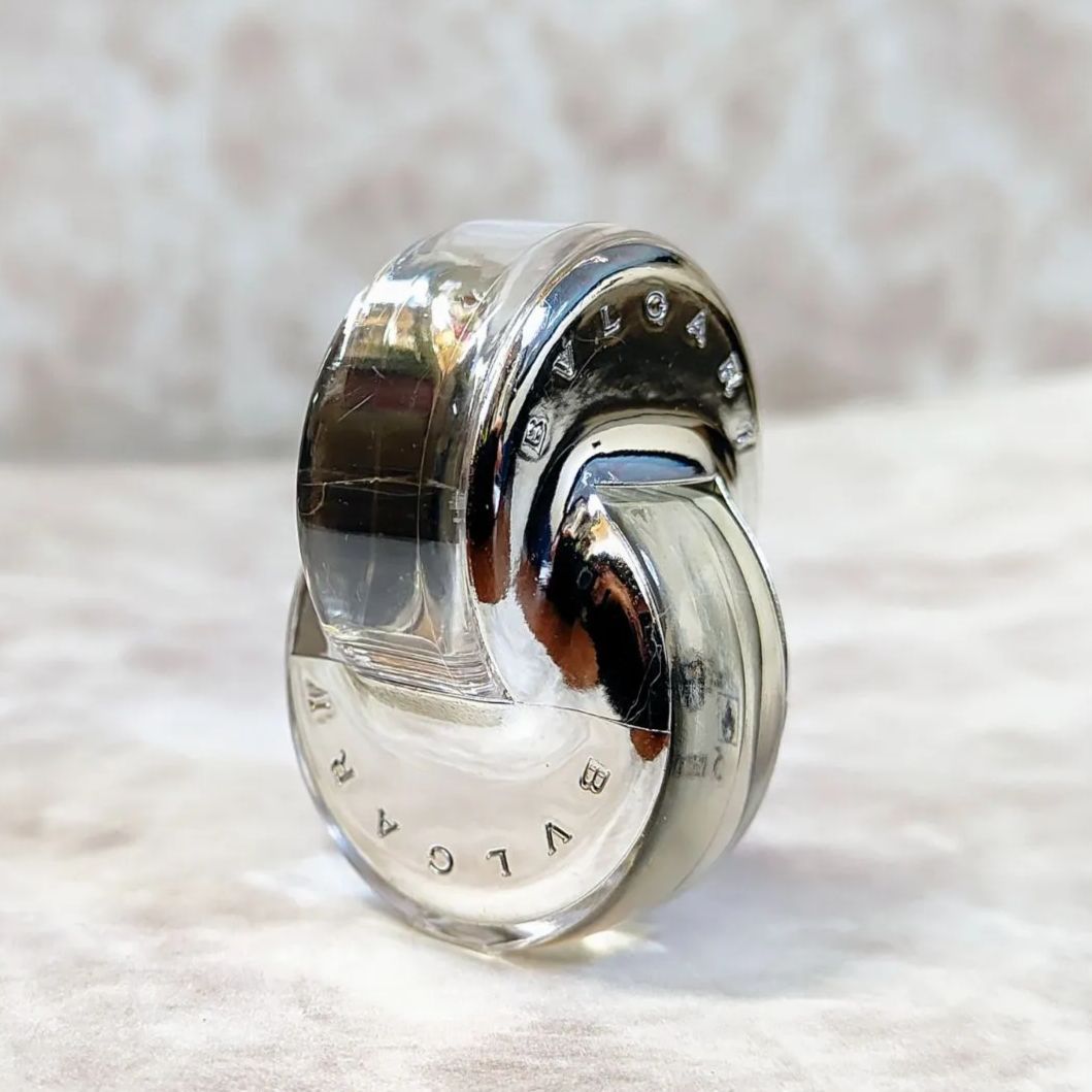 新品未使用　BVLGARI オムニア クリスタリン セット ブルガリ］オムニア クリスタリン オードトワレ ホリデーコフレ