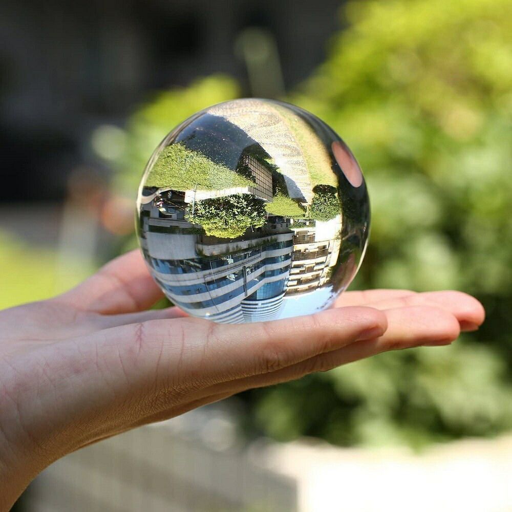 訳あり】【小キズあり】 置物 水晶球 クリスタル 8cm 中 木製 台座付き 