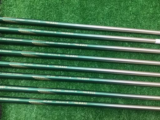 良品 ゼクシオ MP400 S 8本 アイアンセット ウェッジセット 4代目