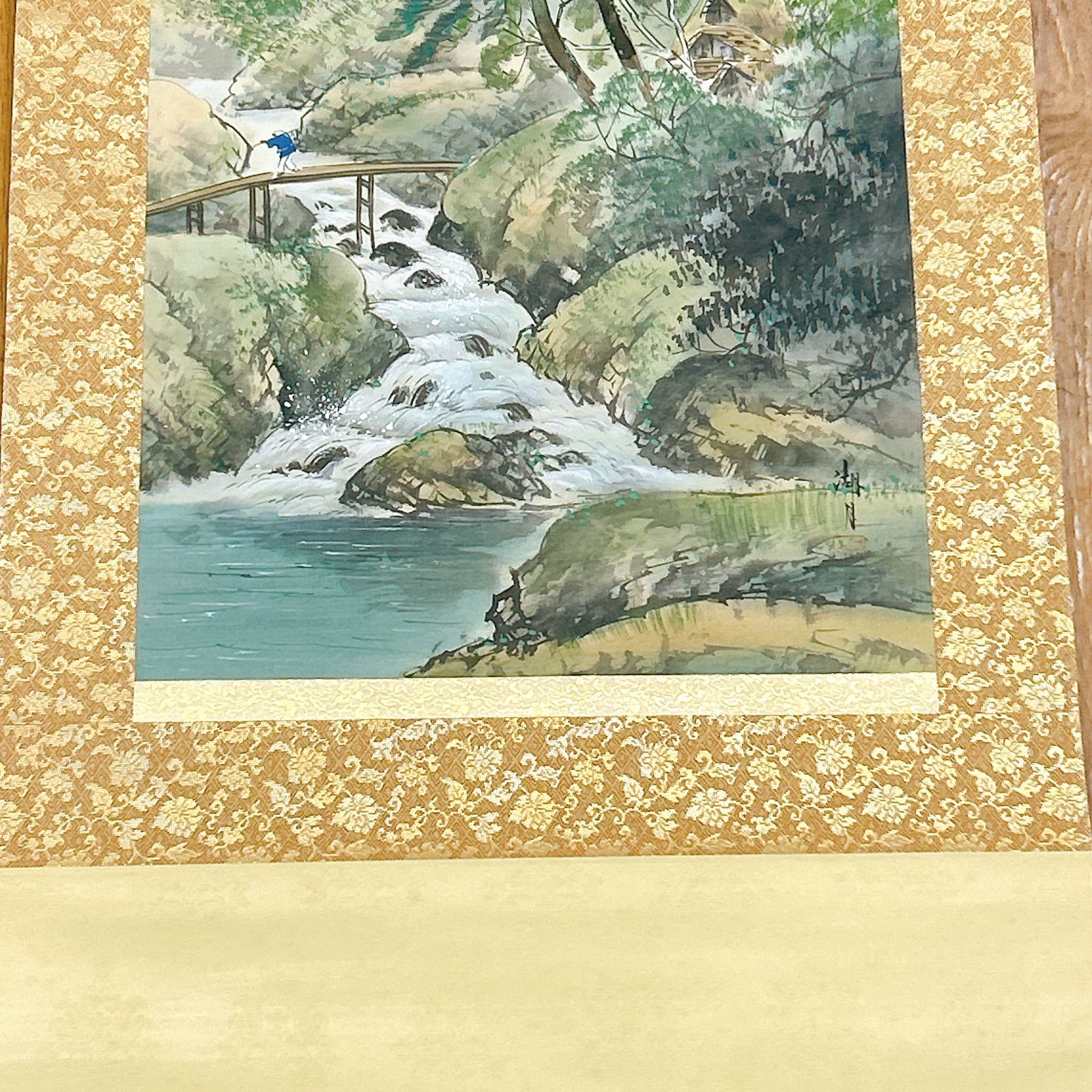 掛軸 湖月 渓山清趣 共箱付き 風景画 山水画 季節掛け 春夏 新緑