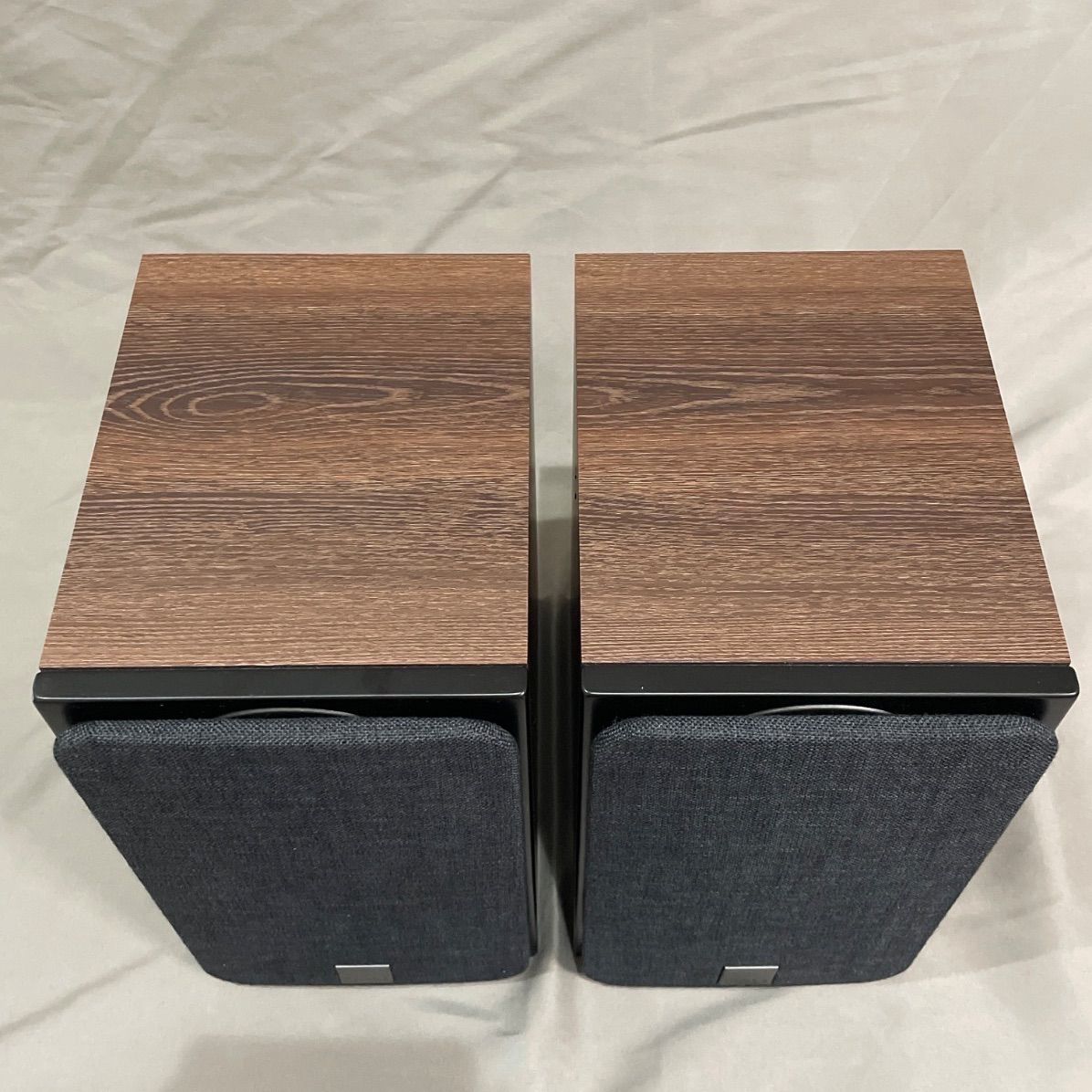 DALI OBERON 1 スピーカー ダークウォールナット ブックシェルフスピーカー♪ サブウーファー内蔵スピーカー Googleアシスタント対応