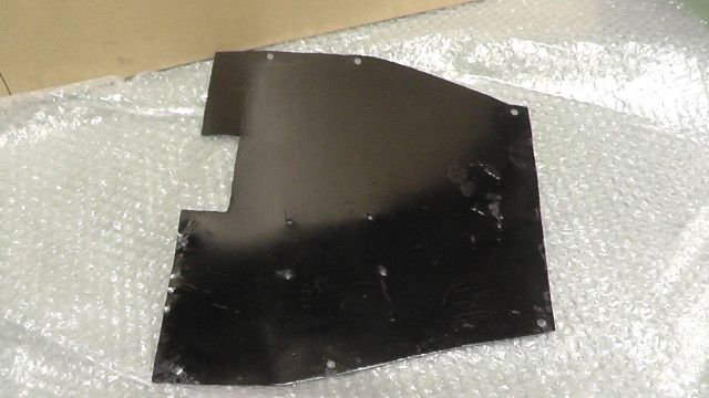 TW200 2JL の プレート リアインナーフェンダー:#1733461033