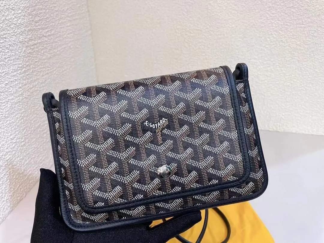 ゴヤール プリュメ ポーチウォレット ブラック GOYARD プリュメ ポーチウォレット~~