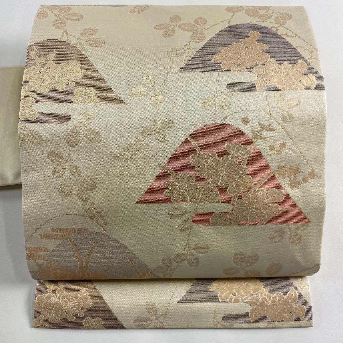 全通　ベージュ 曲線　名古屋帯　美品　正絹 名古屋帯 八寸帯 正絹 全通柄 ベージュ 無地 うさぎ 長さ372cm