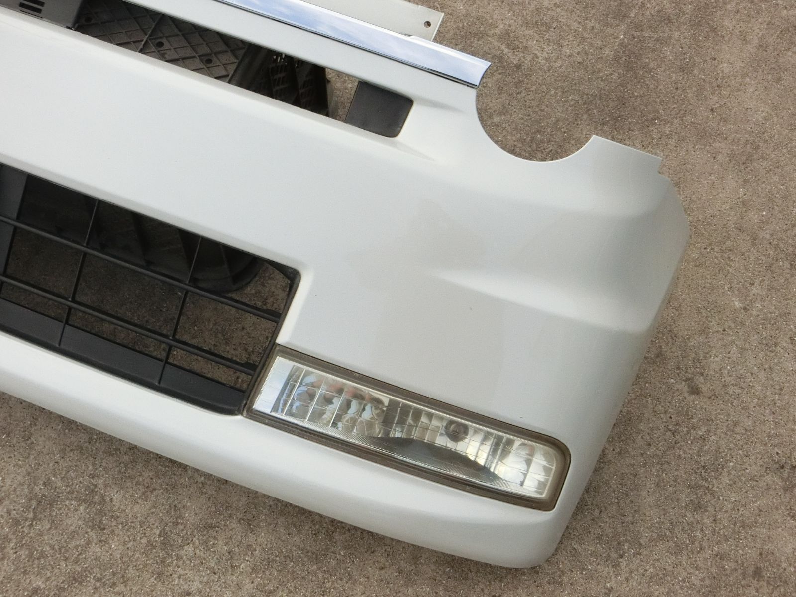 ムーヴコンテ　L５７５S　フロントバンパー　W２４ psi』 L575S ムーヴコンテ フロントバンパー W24 パール H20年