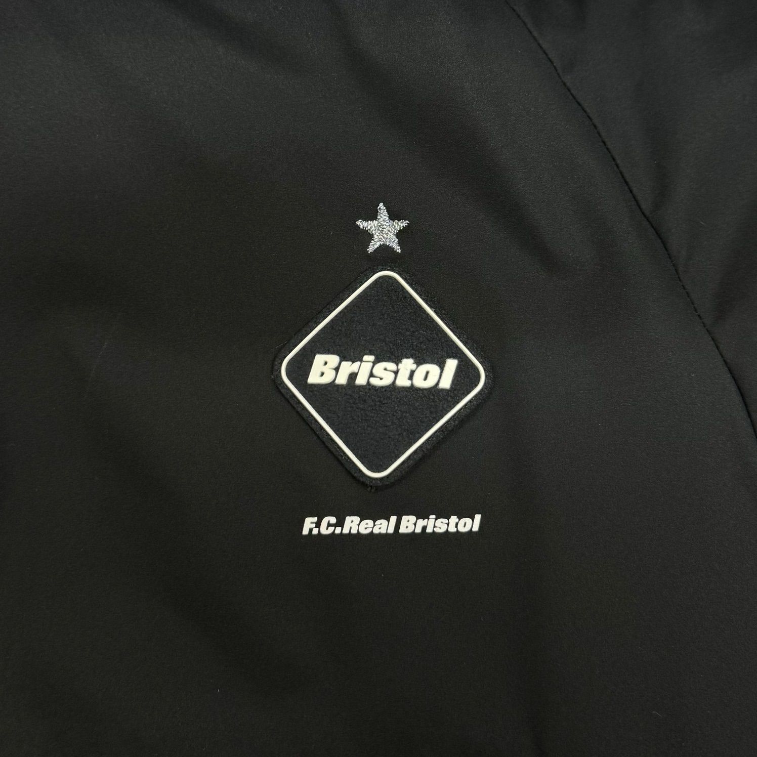 定価30800円 美品 F.C.Real Bristol 21SS 4WAY STRETCH VENTILATION 