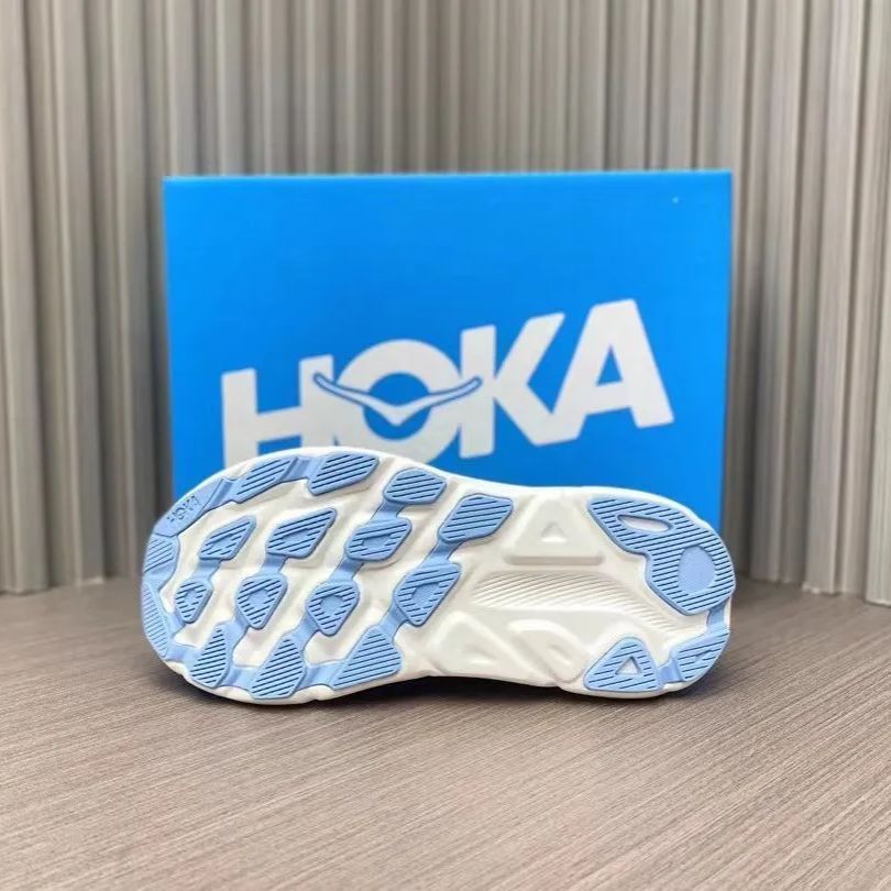 【人気商品・新品未使用】HOKA ONE ONE Clifton 9 ランニングシューズ スニーカー メンズ レディース ホカオネオネ CLIFTON9 HOKA 19