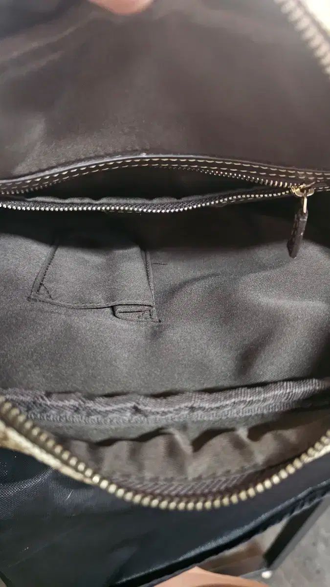 GUCCI グッチ GG ロゴ パターン 柄 クロスバッグ