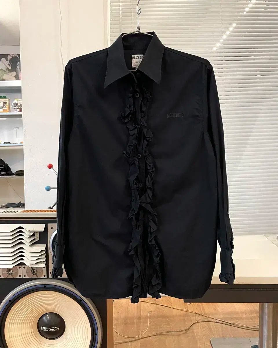 42 Moschino モスキーノ ジーンズ フリル シャツ 黒