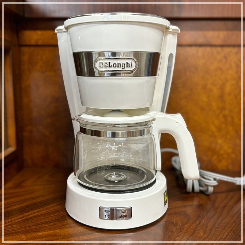 DeLonghi コーヒーメーカー ホワイト 白 Delonghi ドリップ