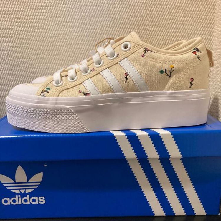 ⭐️新品⭐️ adidas Nizza Platform  23.5㎝