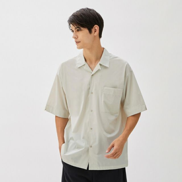 speedo スピード REFINED UV SHIRT Wスモーク Oサイズ SA52151 WS | スポーツ 運動 スポーツ用品 服 衣類 衣料品 トップス ポロシャツ UVシャツ ラッシュガード UVカット ストレッチ 撥水加工 耐久性 ドロップショル