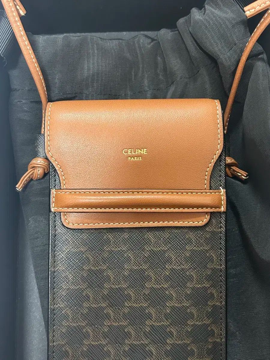 Celine セリーヌ