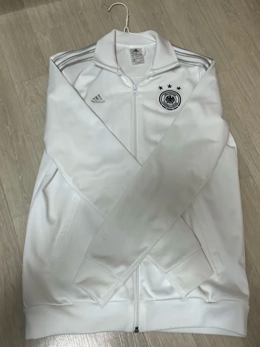 ジャージ ホワイトシルバー