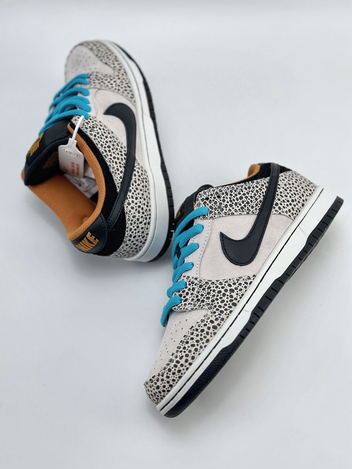 NIKE SBダンク ロー プロ サファリ ファントム 26.5㎝ 国内8月9発売予定】 ナイキ SB ダンク ロー プロ