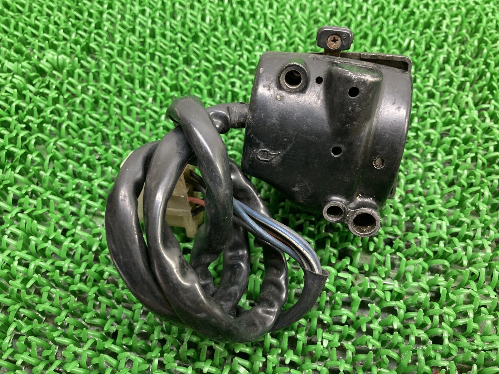 RZ250 RZ350 ハンドルスイッチ 右 ヤマハ 純正 中古 バイク 部品