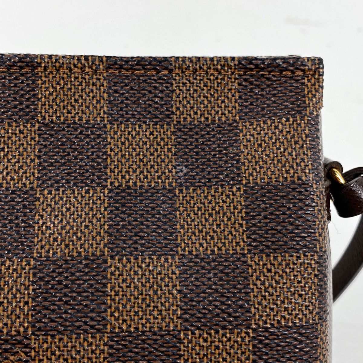 ルイ・ヴィトン Louis Vuitton トゥルース メイクアップ メイク