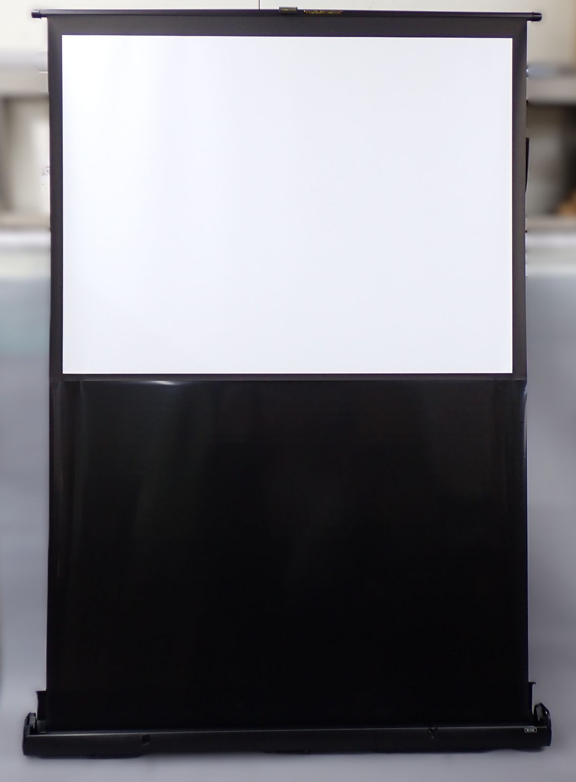 テレビ・映像機器 KIC ケイアイシー モバイルスクリーン 