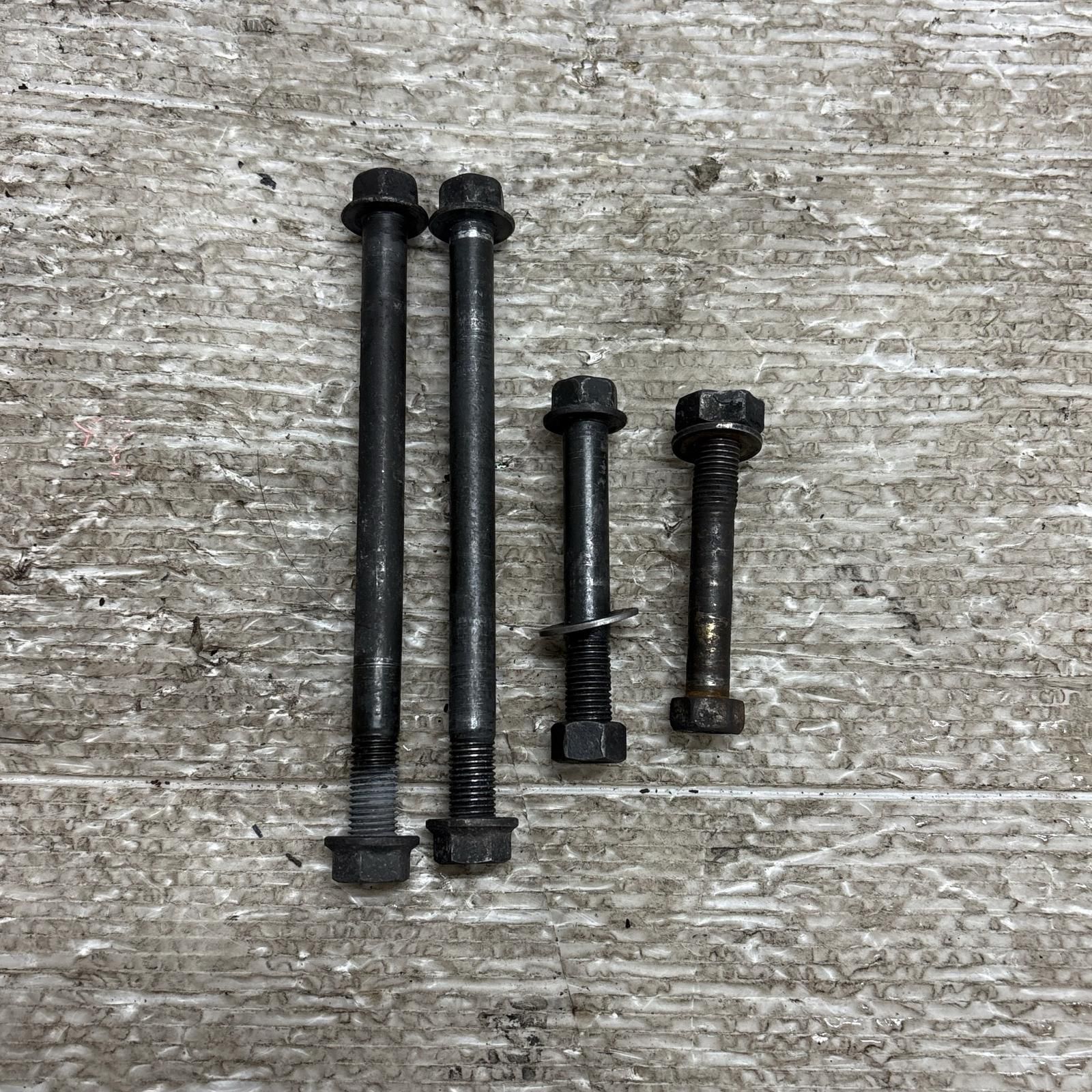 写真家 KAWASAKI バリオス2 ZR250B エンジンマウントボルト カワサキ