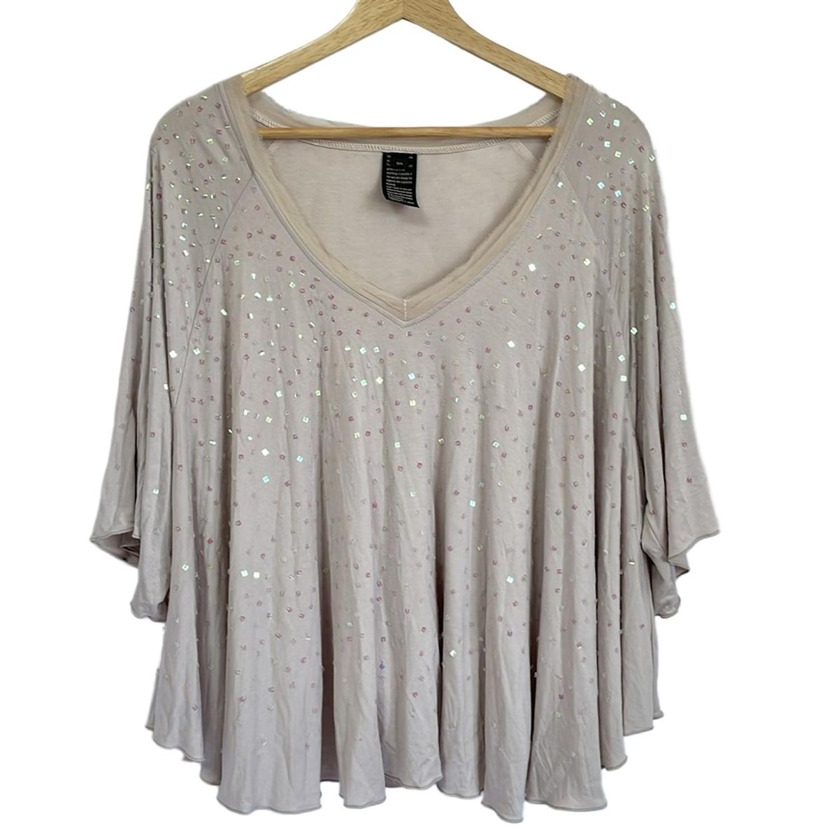 SOV. ソブ ダブル 半袖カットソー レディース - ピンクベージュ×ベージュ Vネック スパンコール