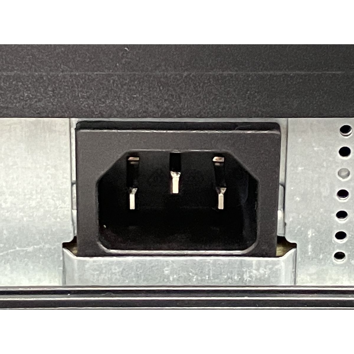 27インチ PC周辺機器