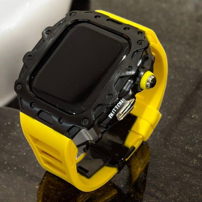 アップルウォッチケース フォージドステンレス ラバー 互換性対応 カスタム カバー 保護 ギフト 46mm ベルト バンド セット series10 series11 メンズ レディース ギフト 贈り物 カスタム イエローブラック