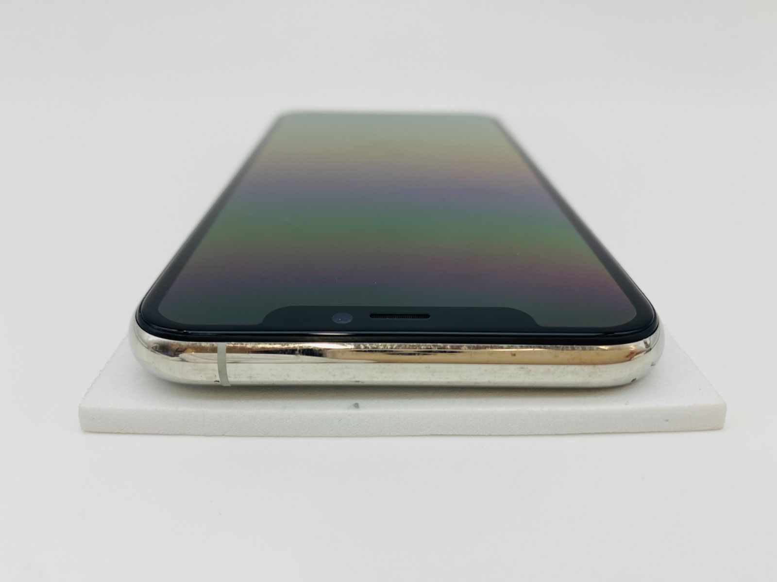 iPhone 11 Pro 256GB SV/シムフリー/新品BT100％ 09-