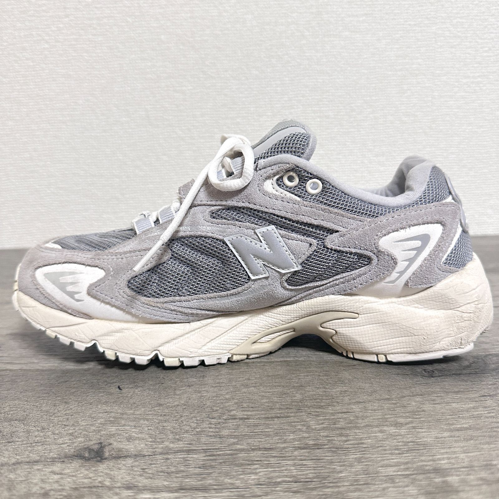 訳あり New Balance ML725AA スエード×メッシュ スニーカー 24cm