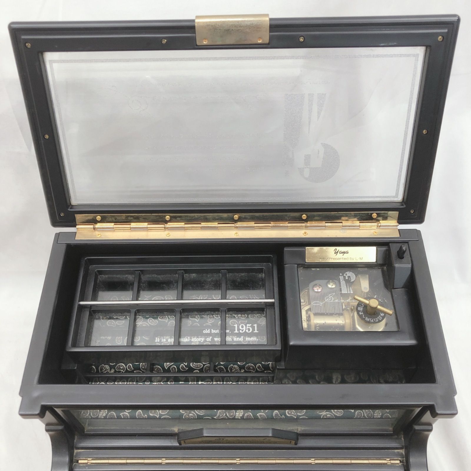 Sankyo製ピアノ型オルゴール付きジュエリーボックス【曲：乾杯