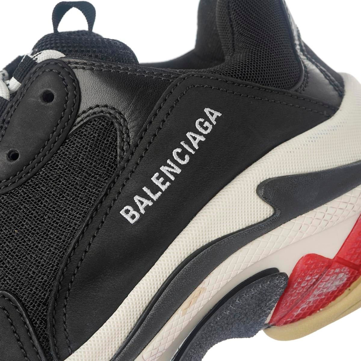 【雷市場本社による正規品認証済み】275 BALENCIAGA(バレンシアガ) トリプル S スニーカーズ 黒