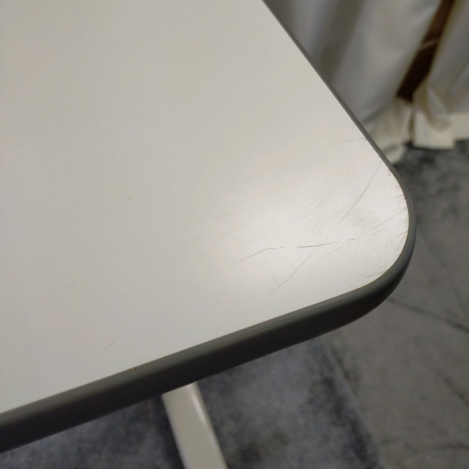 OT-14607 パラマウントベッド オーバーベッドテーブル KF-814 83 cm幅用 介護テーブル 在宅介護 福祉用具 介護用品 洗浄 消毒済 介護