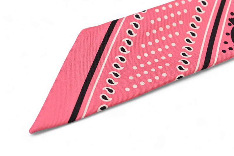 【美品】HERMES エルメス ツイリー ゼブラ LES ZEBRES ピンク エルメスツイリー LES ZEBRES/ゼブラ ピンク レディース