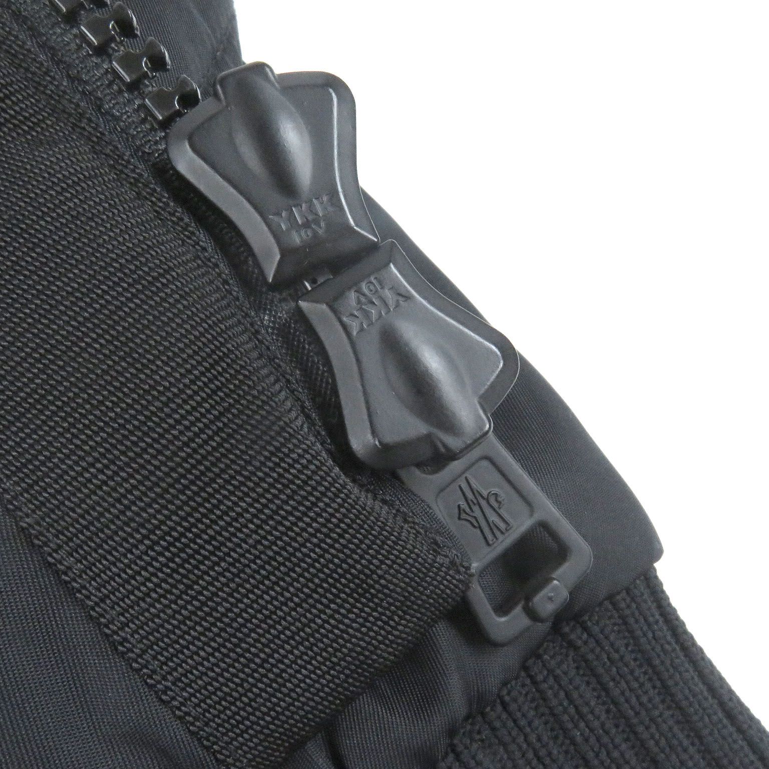 モンクレール ジーニアス