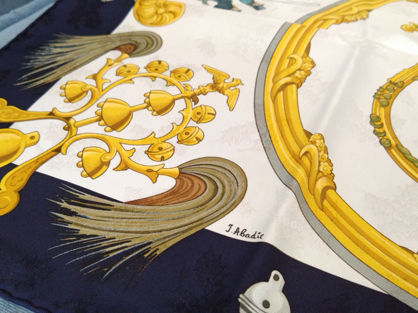 ☆NA04292 HERMES エルメス シルク スカーフ カレ90 Plumes et