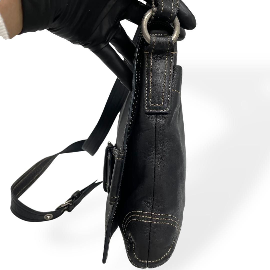 希少　コーチ　オールドコーチ　ショルダーバッグ　レザー　ブラック　チャーム 美品 希少 COACH コーチ ショルダーバッグ レザー ブラック 8A07