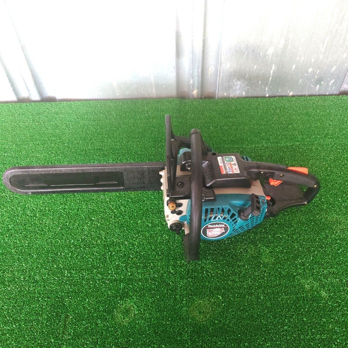 チェーンソー マキタ