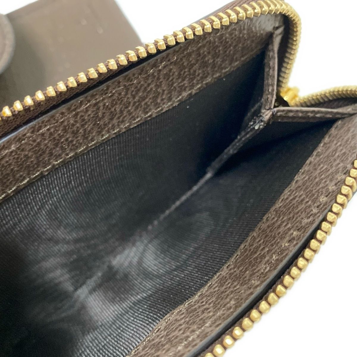 GUCCI グッチ