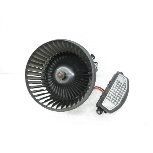 ??さま専用 車 2020年 BMWミニ F56 LDA-XN15M ヒーターブロアモーター 203651 4758