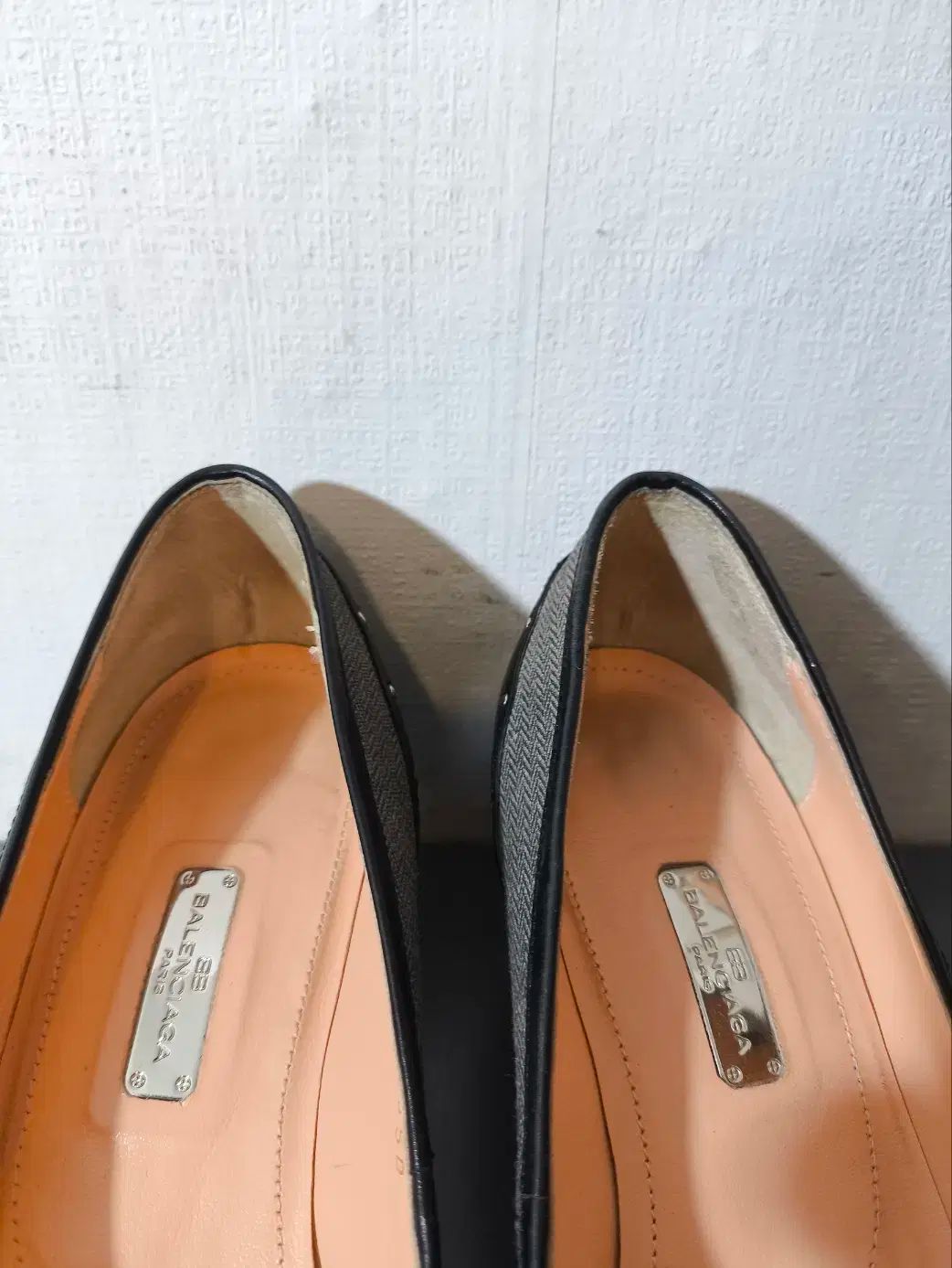 バレンシアガ　パンプス 235mm BALENCIAGA(バレンシアガ) 靴 ヒール パンプス - メルカリ