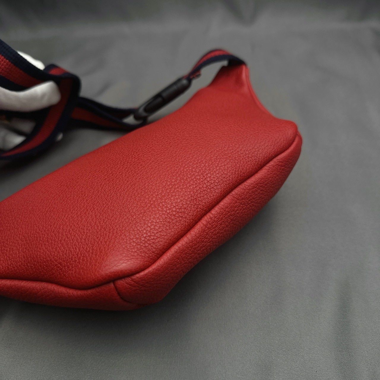 m273 GUCCI グッチボディバッグ シェリーライン インター