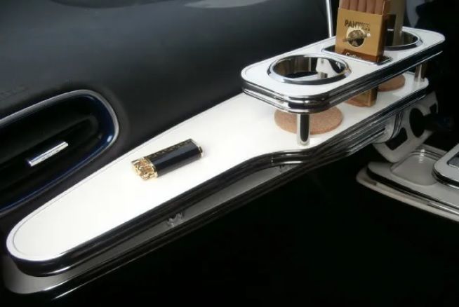 続々入荷中! 50系プリウス フロントテーブル ウッド 茶xゴールド