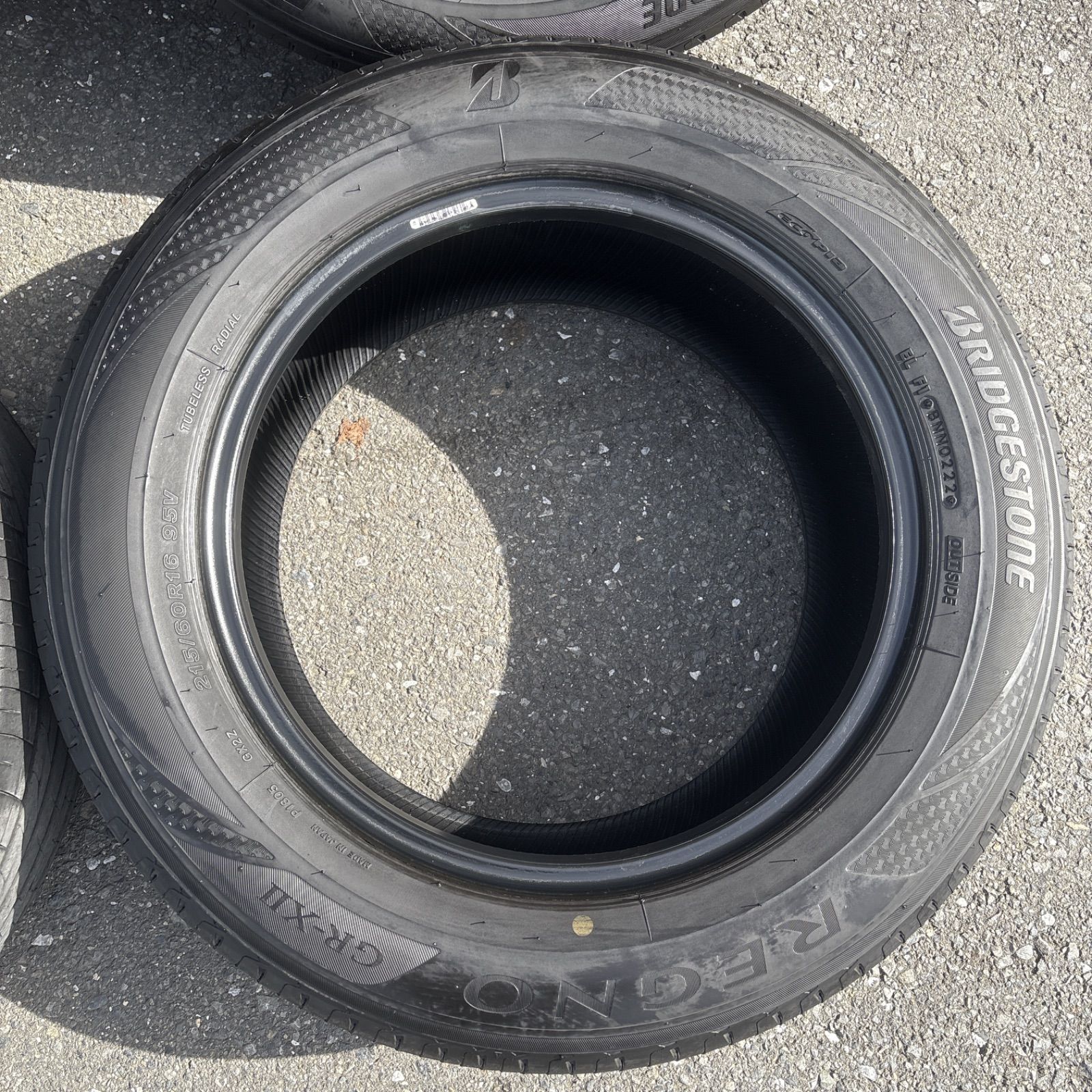 215/60R16 ブリジストン レグノ 61dL+NHydEL._AC_SY200_QL15_.jpg