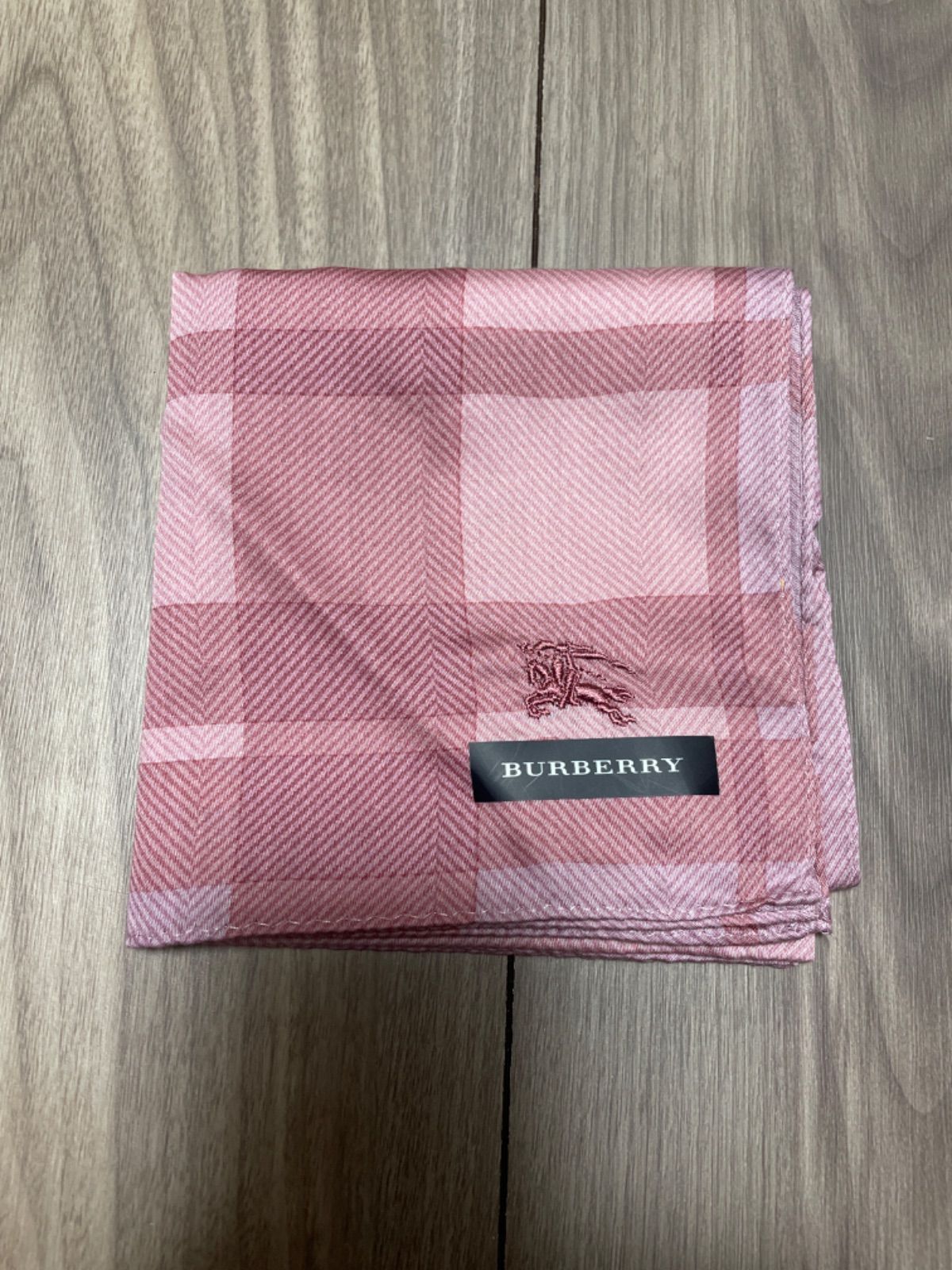 バーバリー ハンカチ ピンク 新品 Layla⭐︎shop メルカリ