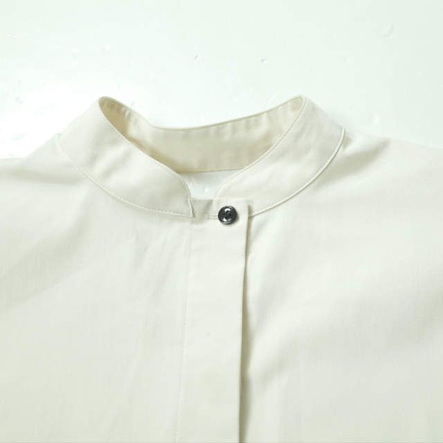 ELIN｜エリン バックオープンシャツ ELIN（エリン）の「バックオープンシャツ（）」 - WEAR