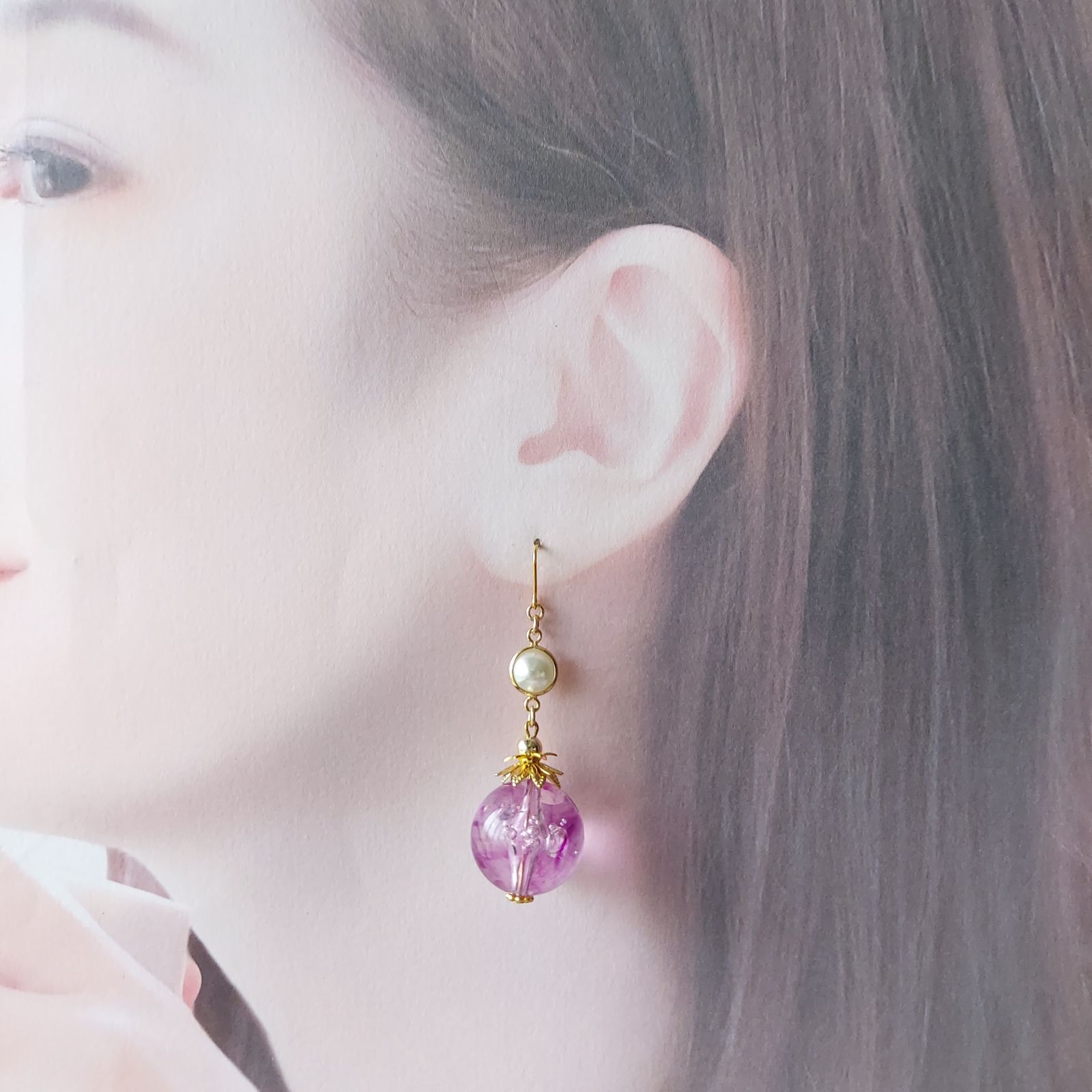 パープル系　ビジュー　ピアス　ハンドメイド　イヤリング変更可 パープルドームのビジューピアス・イヤリング | peth handmade