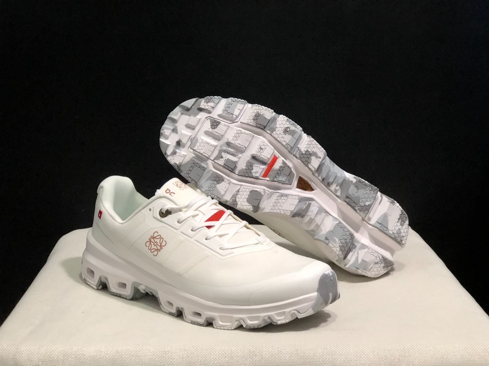 LOEWE × On Cloudventure ロエベ×オン メンズ レディース ランニング 