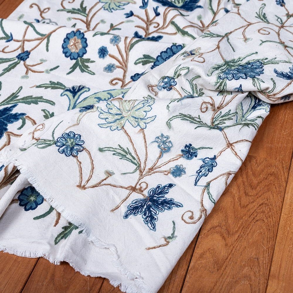 〔1m単位切り売り〕カシミールの職人手作り