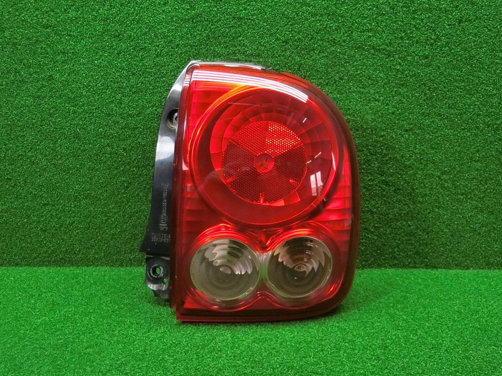 10041] アルトラパン HE22S 右 テールライト テールランプ TOKAIDENSO