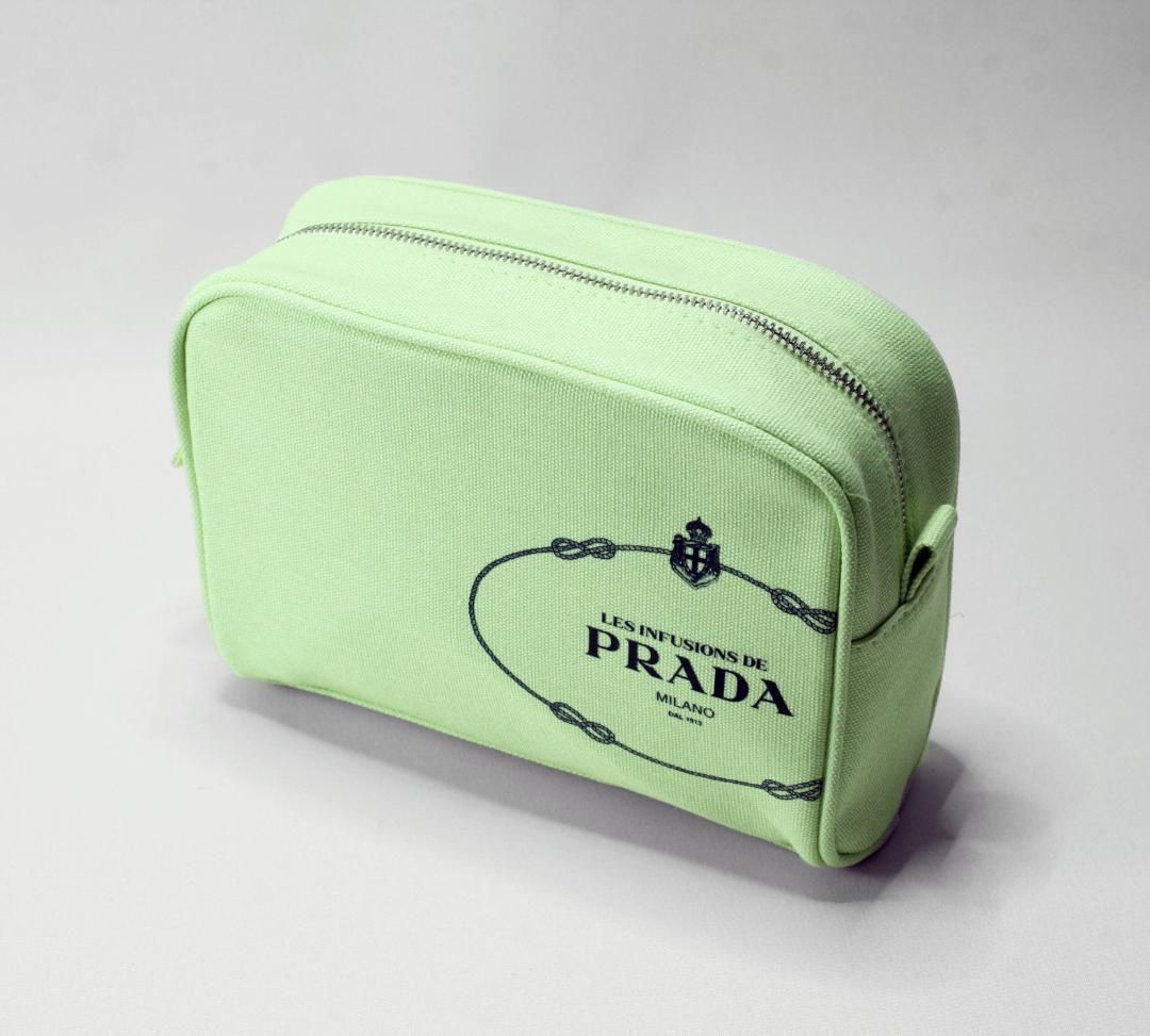 新品未使用】PRADA プラダ ポーチ 希少！ - 長財布