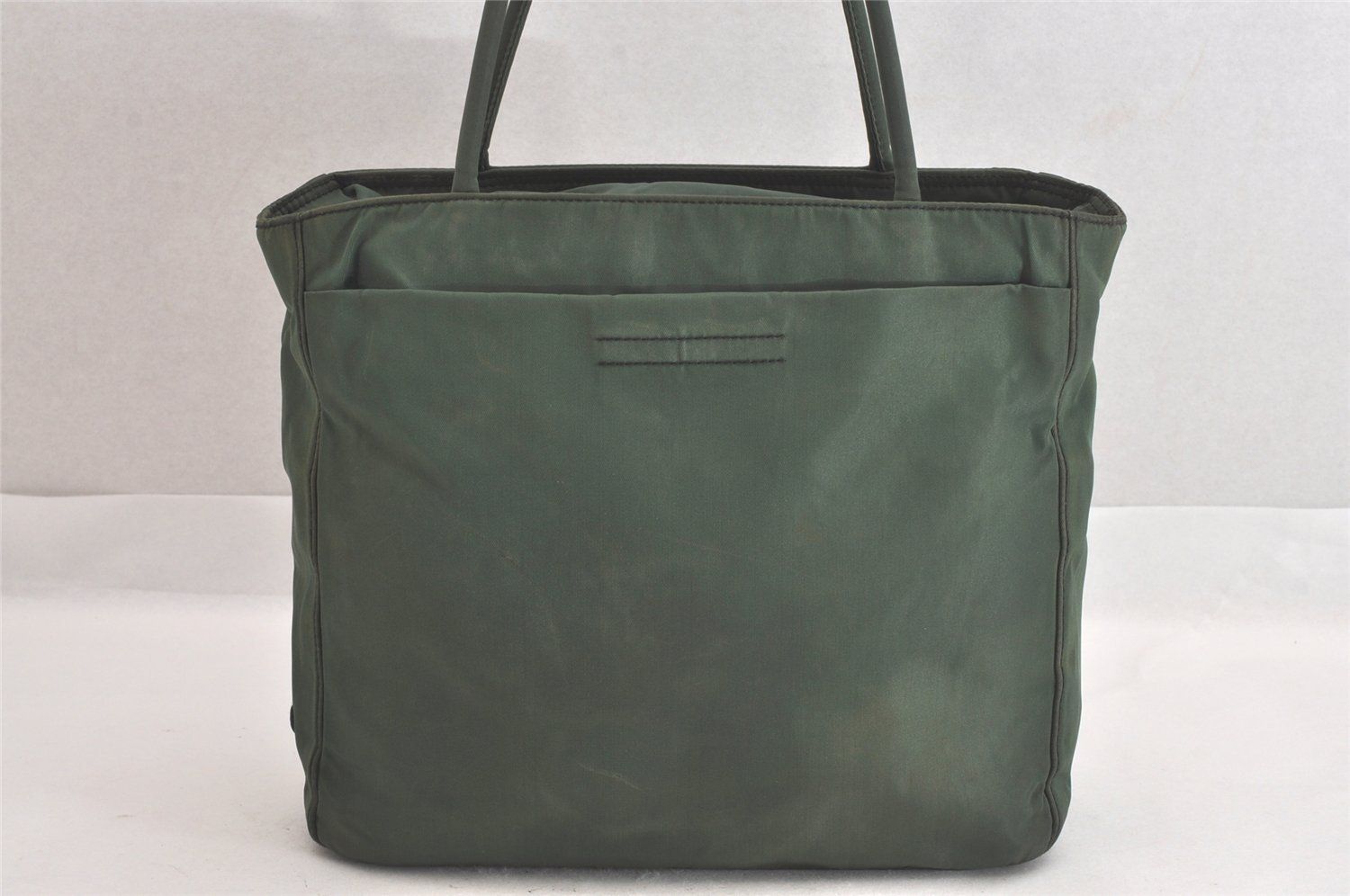 PRADA プラダ　ナイロン　バック　グリーン PRADA(プラダ) Nylon tote bag ナイロン トート バッグ グリーン